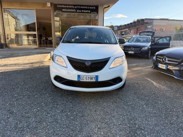Lancia Ypsilon 1.0 FireFly 5 porte S&S Hybrid Maryne