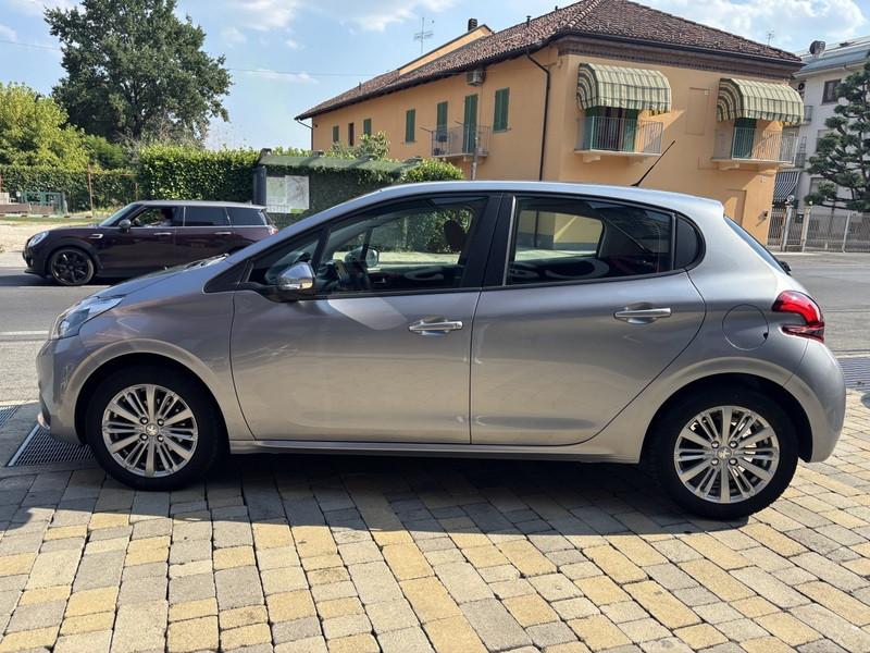 Peugeot 208 5 Porte 208 5p 1.2 puretech Active s&s 82cv my18