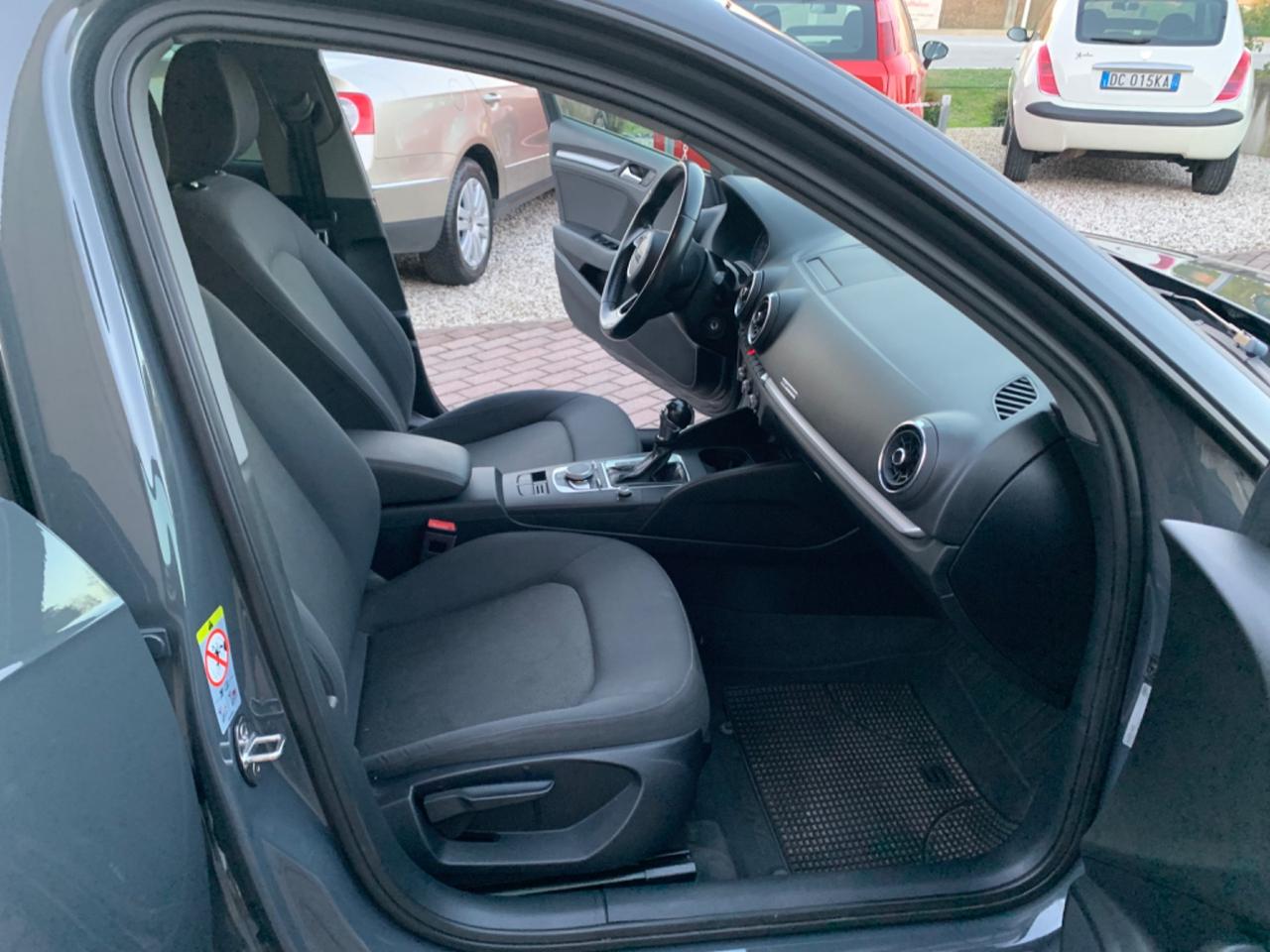 Audi A3 SPB 2.0 TDI S tronic Sport