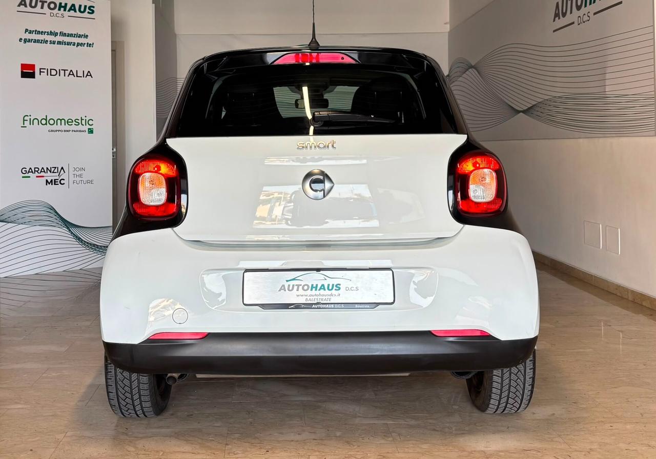 Smart ForFour 1.0 benzina 71 CV