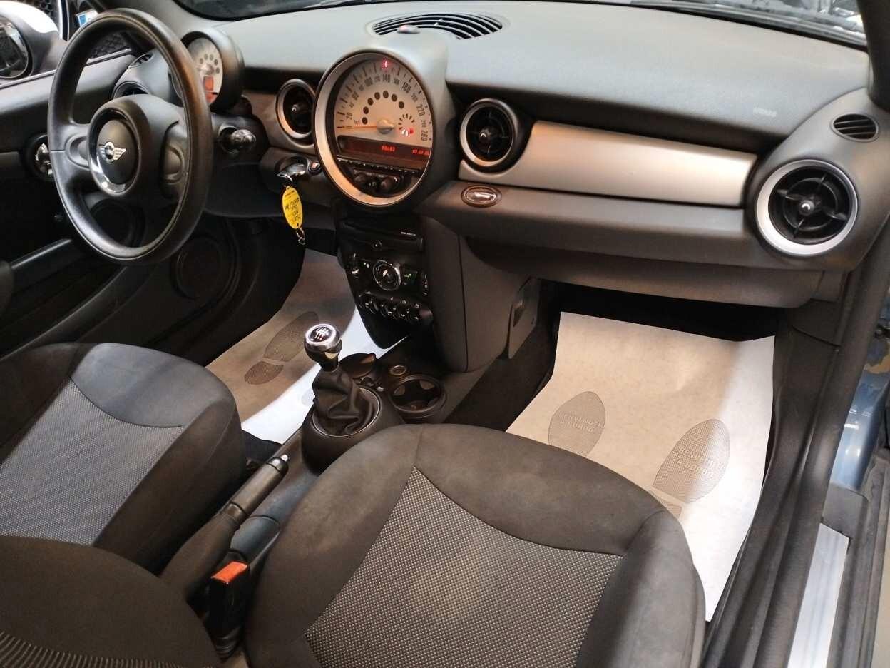 Mini One 1.6 16V (55kW) III R56 Hatchback FL * NEOPATENTATI *