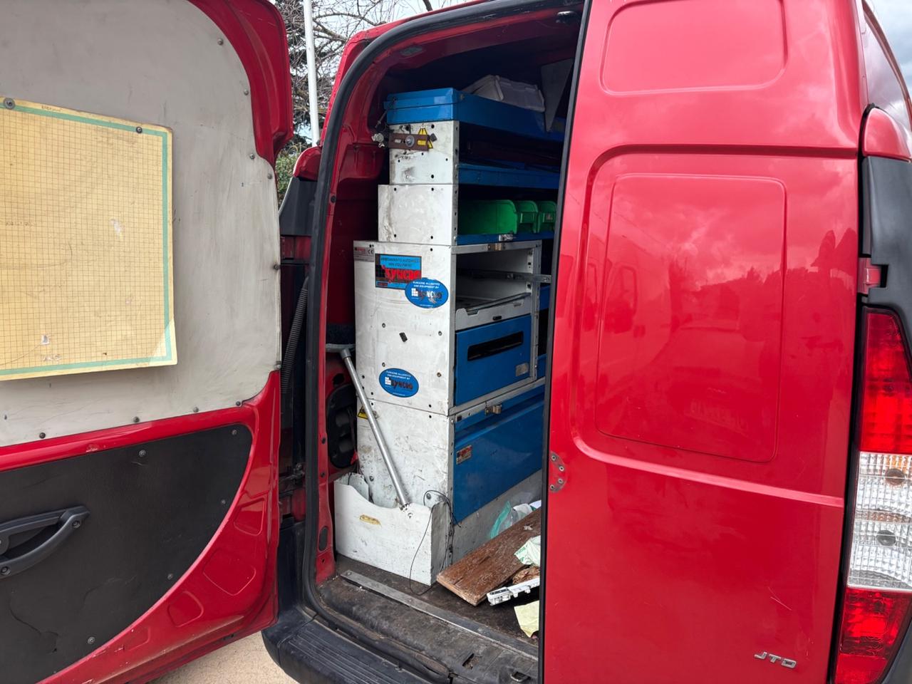 Fiat Doblò 1.9 JTD H2 tetto alto - motore batte rotto