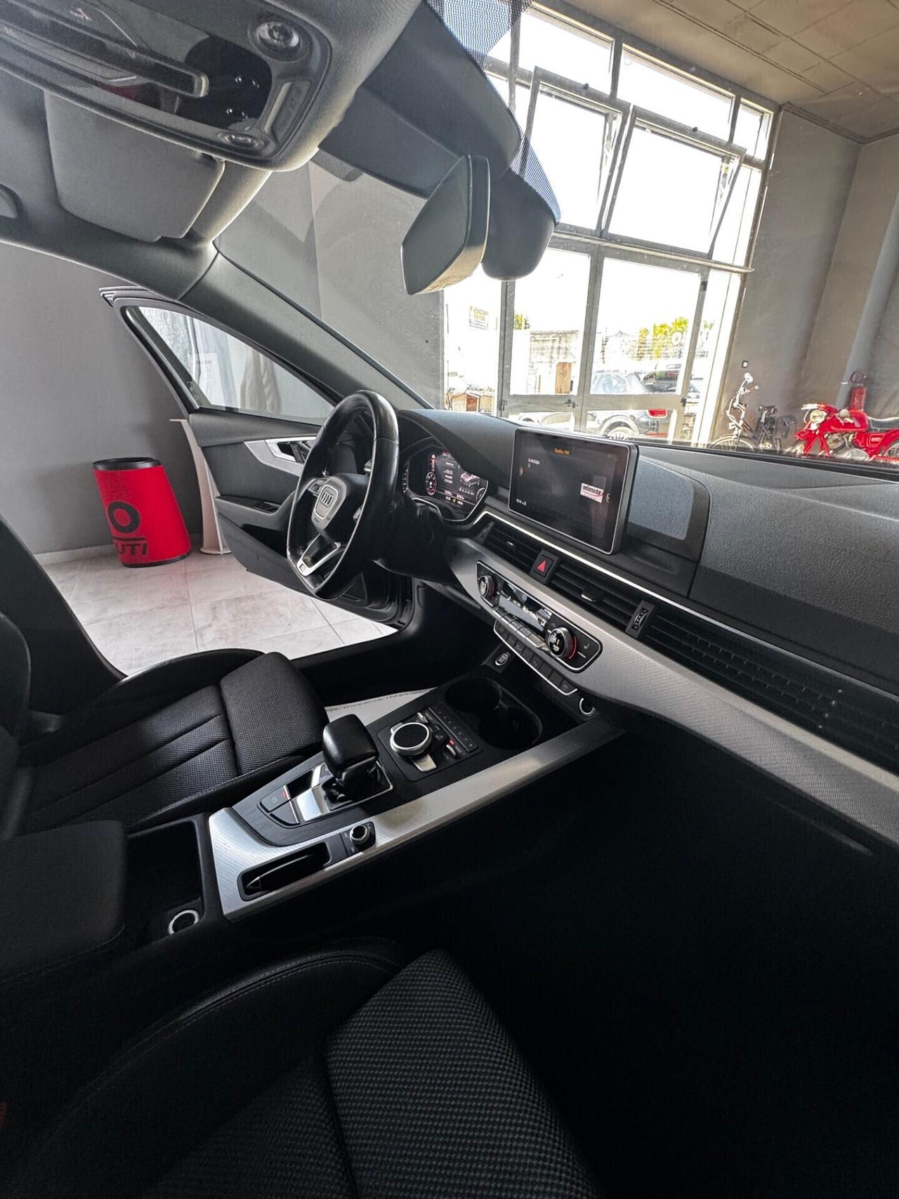 AUDI A4 AVANT 2.0 TDI SLINE + TETTO APRIBILE