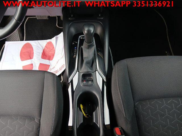TOYOTA Corolla Touring Sports 1.8 Hybrid Business