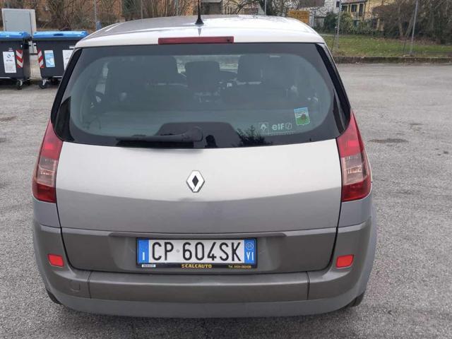 RENAULT Scenic 89,524km 1.5dCi/100CV senza nessun lavoro da fare
