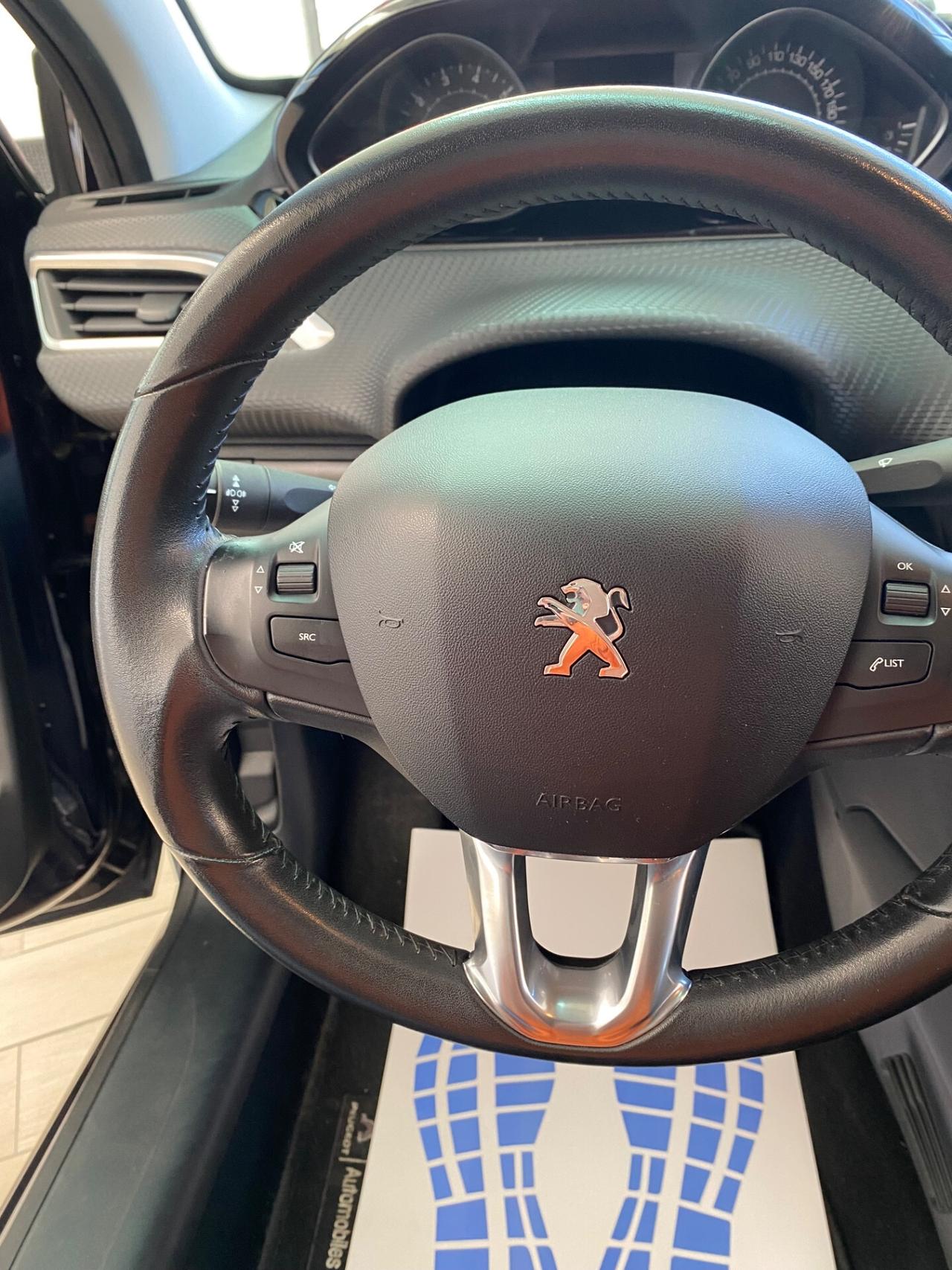 Peugeot 208 puretech Style