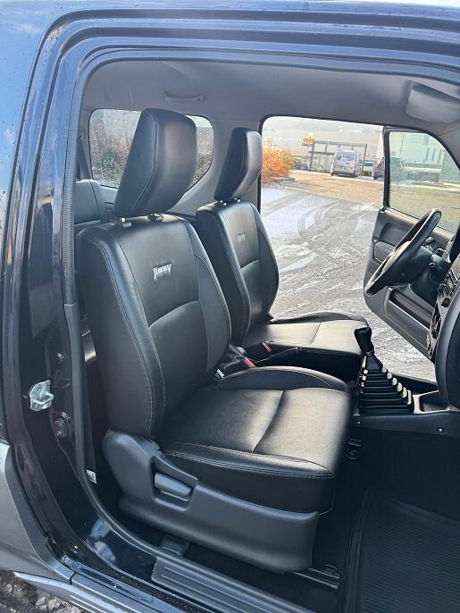 Suzuki Jimny 1.3 vvt Evolution 4wD Pelle