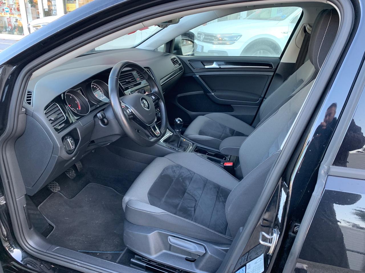 Volkswagen Golf 2.0 TDI 5p. 4MOTION Highline BlueMotion Technology