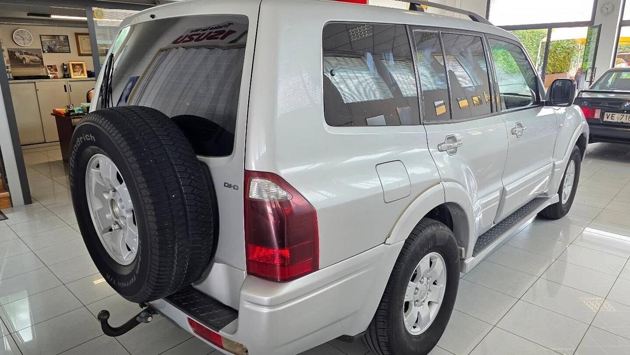 Mitsubishi Pajero 3.2 16V DI-D 5p. GLS2