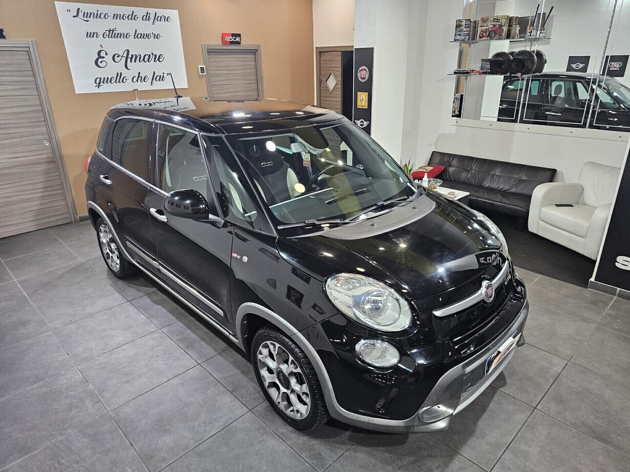 Fiat 500L 1.3 MTJ 95 CV AUTOM. Trekking Panoramica