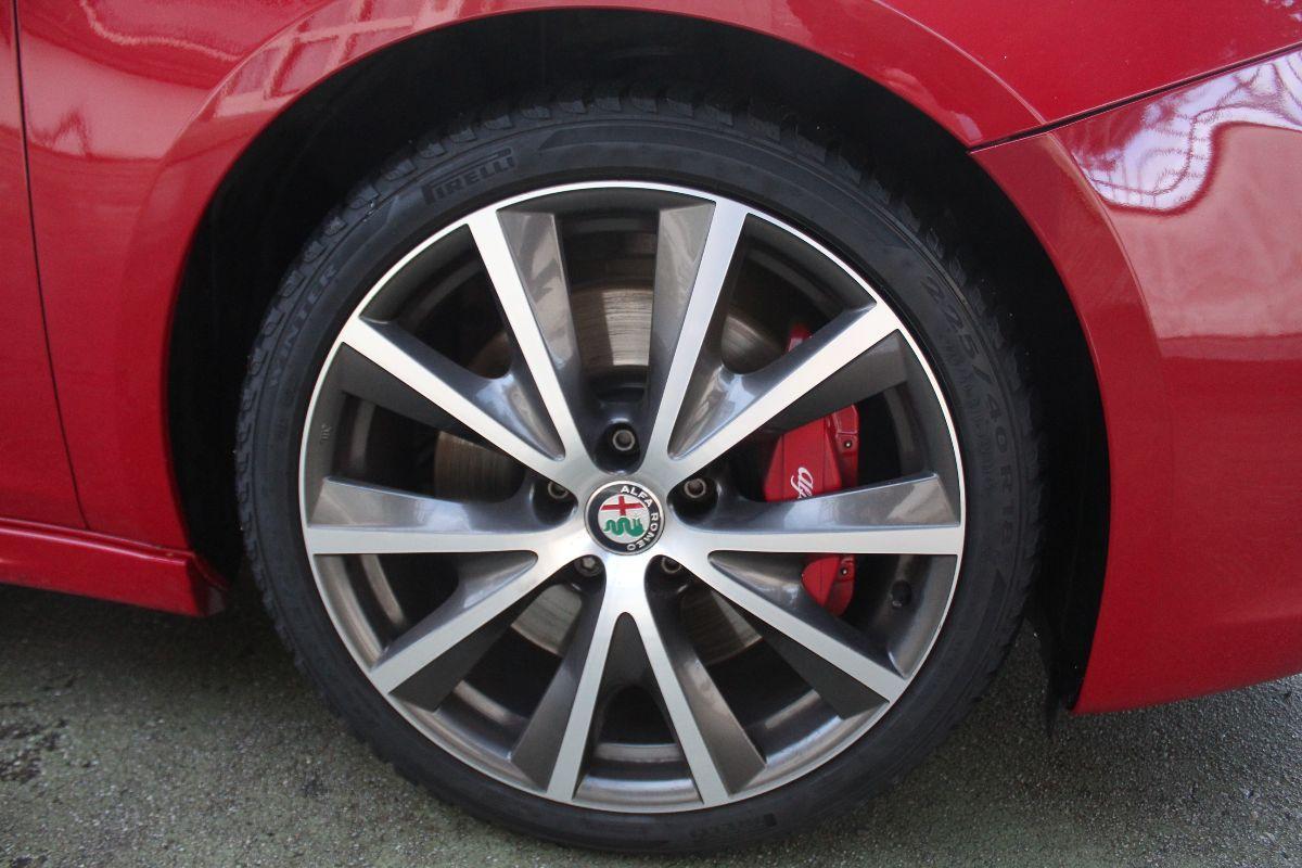 ALFA ROMEO - Giulietta - 1750 Turbo TCT Veloce