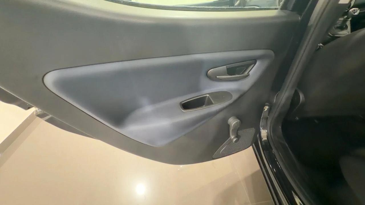 Lancia Ypsilon 1.0 FireFly 5 porte S&S Hybrid Platino