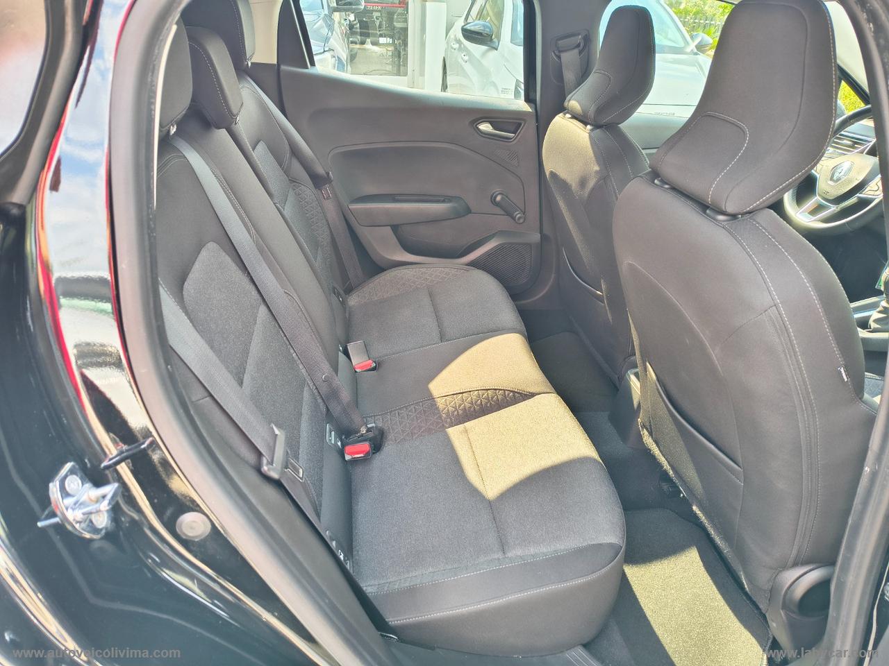RENAULT Clio TCe 100 CV GPL Business