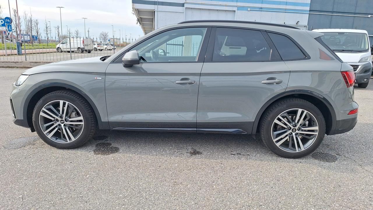 Audi Q5 35 TDI S tronic line plus