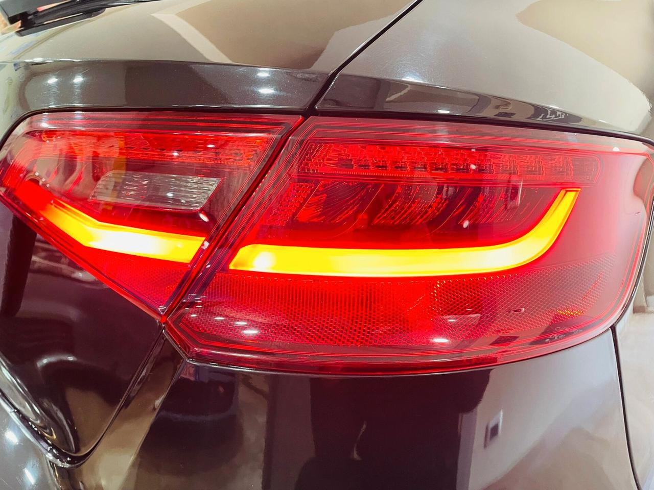 Audi A3 Sedan 1.6 TDI S-Line