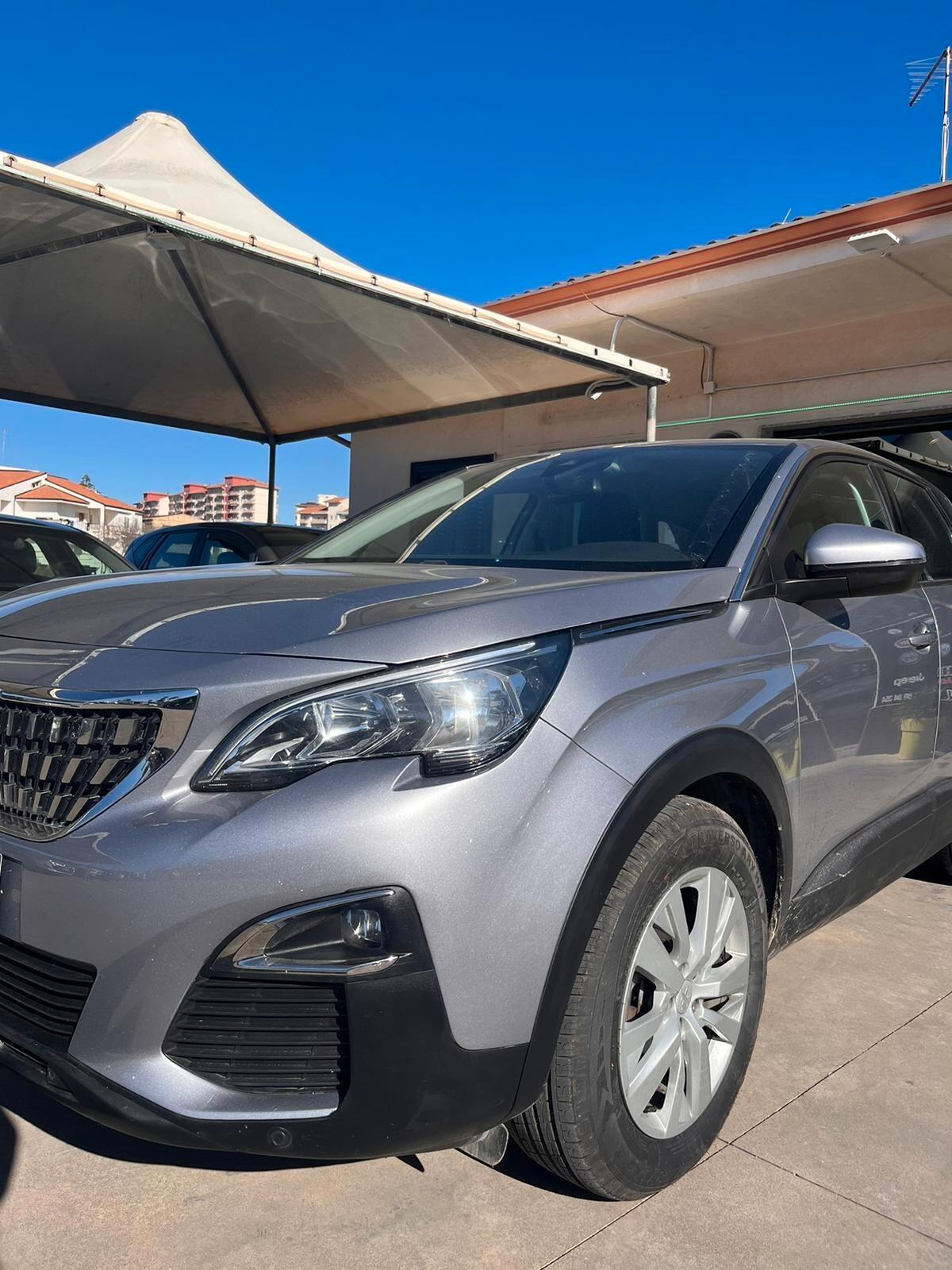 Peugeot 3008 BlueHDi 130 S&S EAT8 Allure