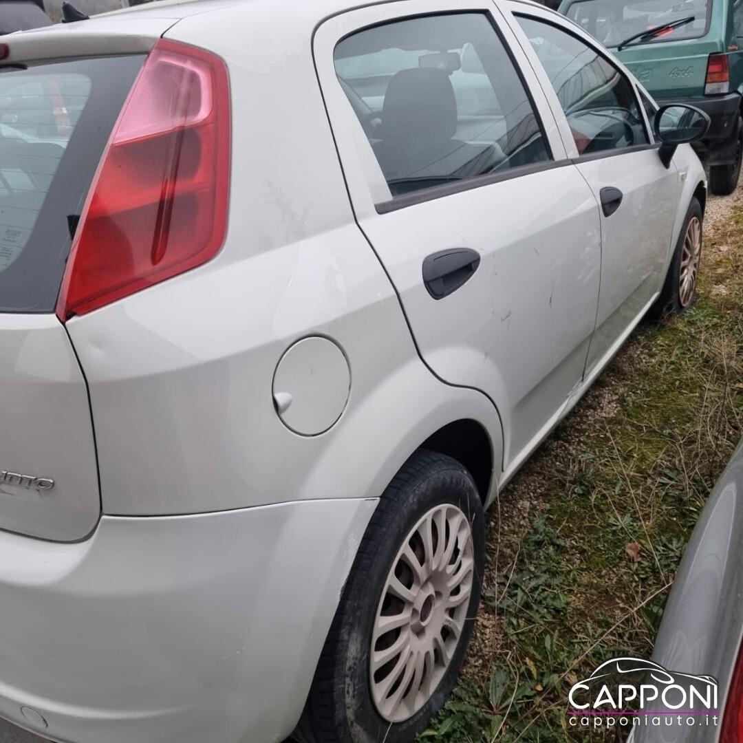 Fiat Grande Punto 1.3 MJT 75 CV - AUTOCARRO- OK NEOPATENTATI