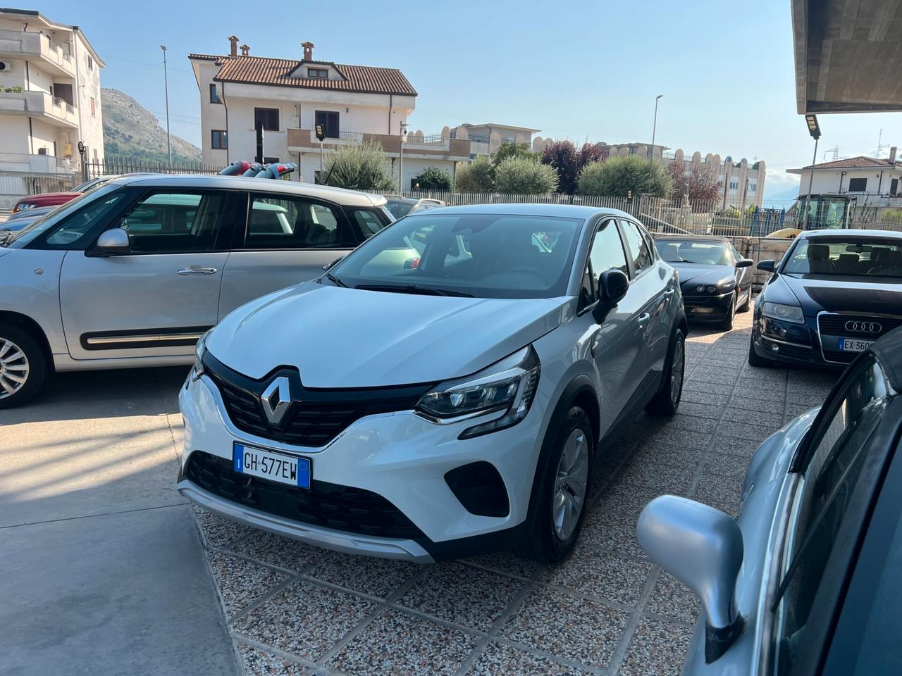 Renault Captur Full Hybrid E-Tech 145 CV Business