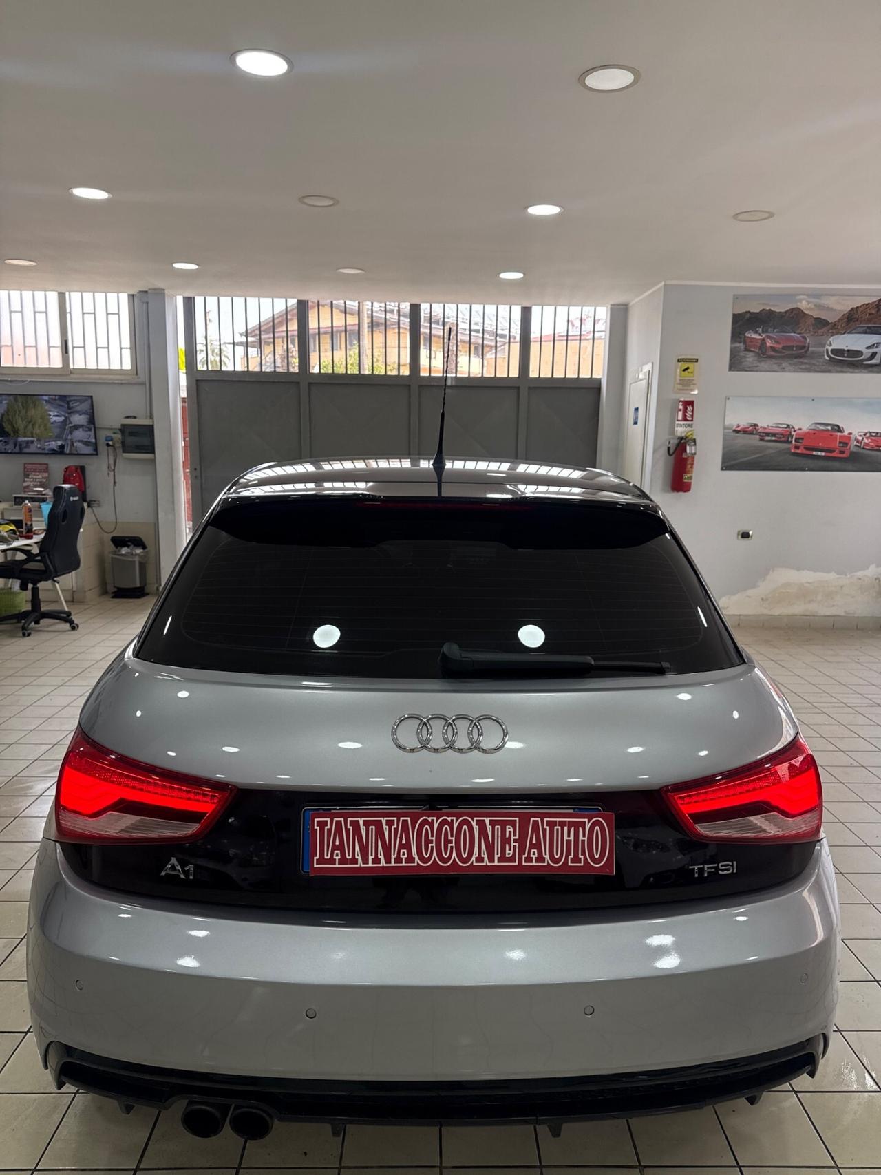 Audi A1 1.8 benzina 192cv S Line