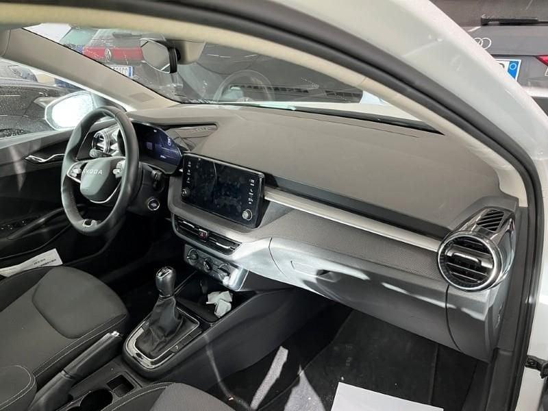 Skoda Fabia Young Edition 1.0 TSI 95CV