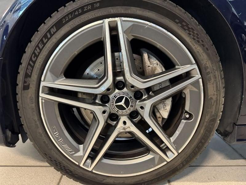 Mercedes-Benz Classe C C 220d Auto Coupé Premium Plus