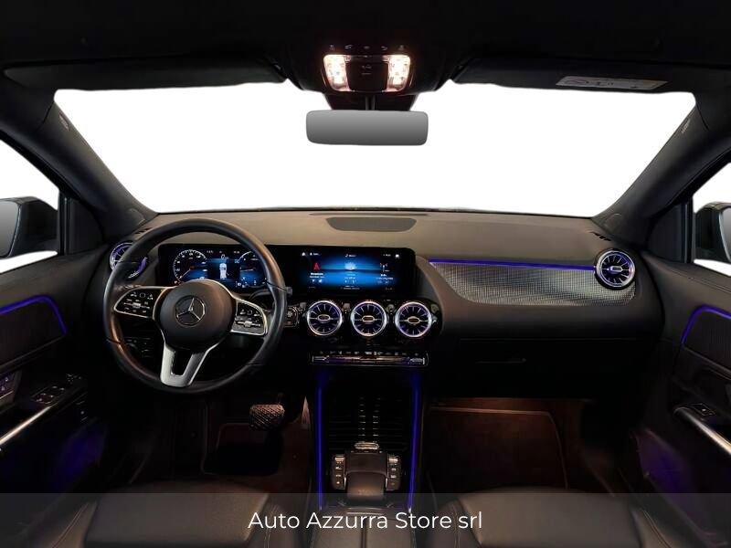 Mercedes-Benz GLA 180d Business auto *PRONTA CONSEGNA, PACK NIGHT, LED, 18", PROMO AZZURRA*