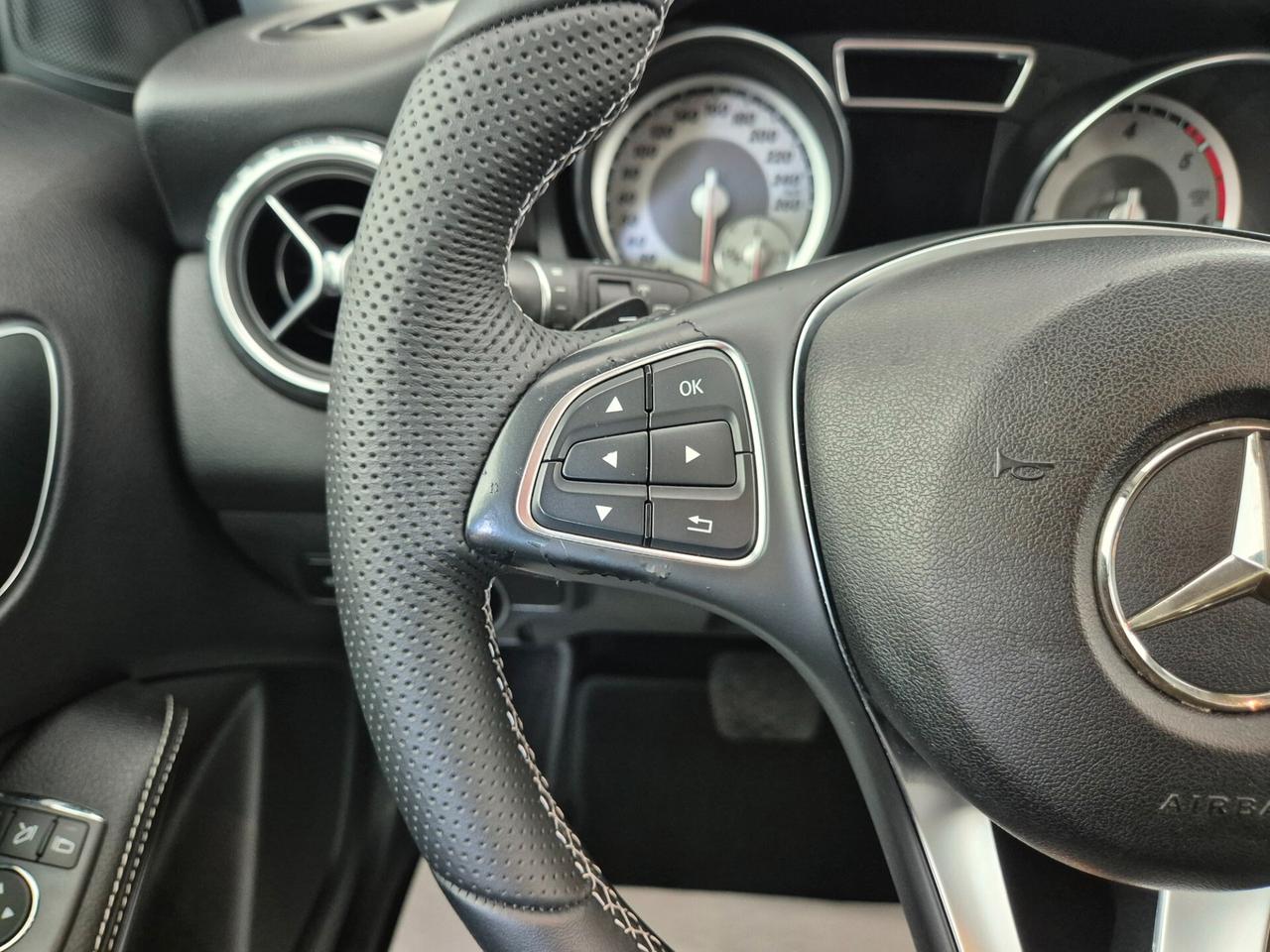 Mercedes-benz GLA 180 d Automatic Sport