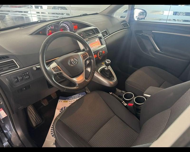 Toyota Verso 1.6 D-4D Active