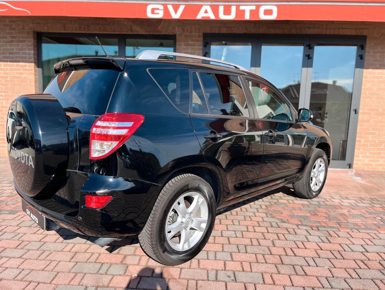 Toyota RAV 4 2.2 D-4D