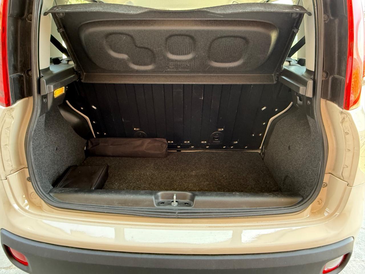 Fiat Panda 0.9 TwinAir Turbo Natural Power Lounge