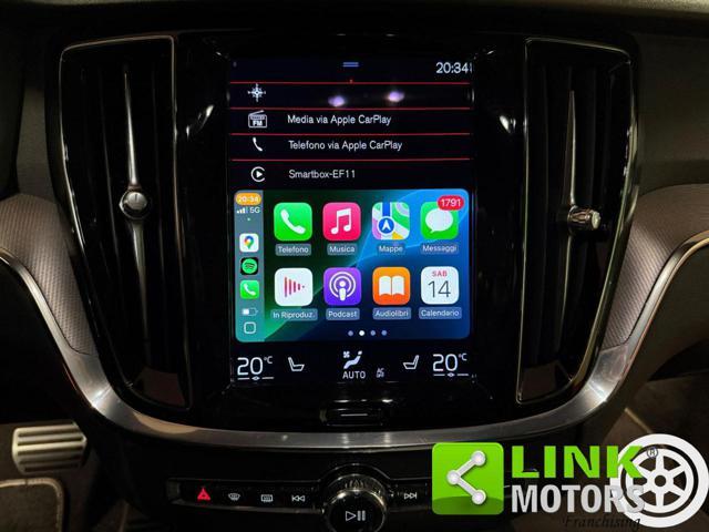 VOLVO V60 D3 Geartronic R-design - IVA -FULL- GANCIO -24MESI