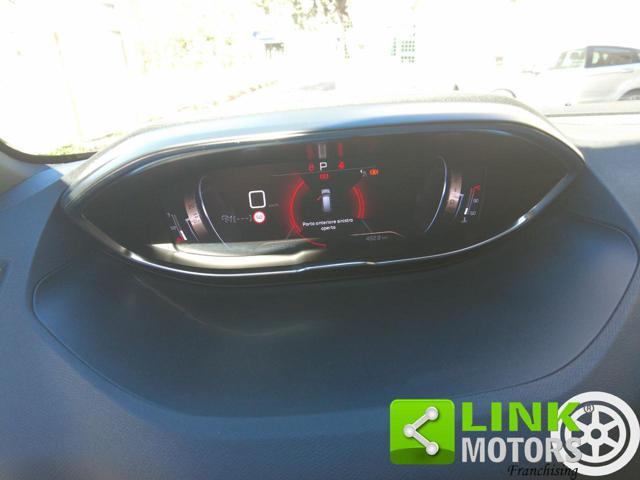 PEUGEOT 5008 BlueHDi 130 S&S EAT8 GT line Pack