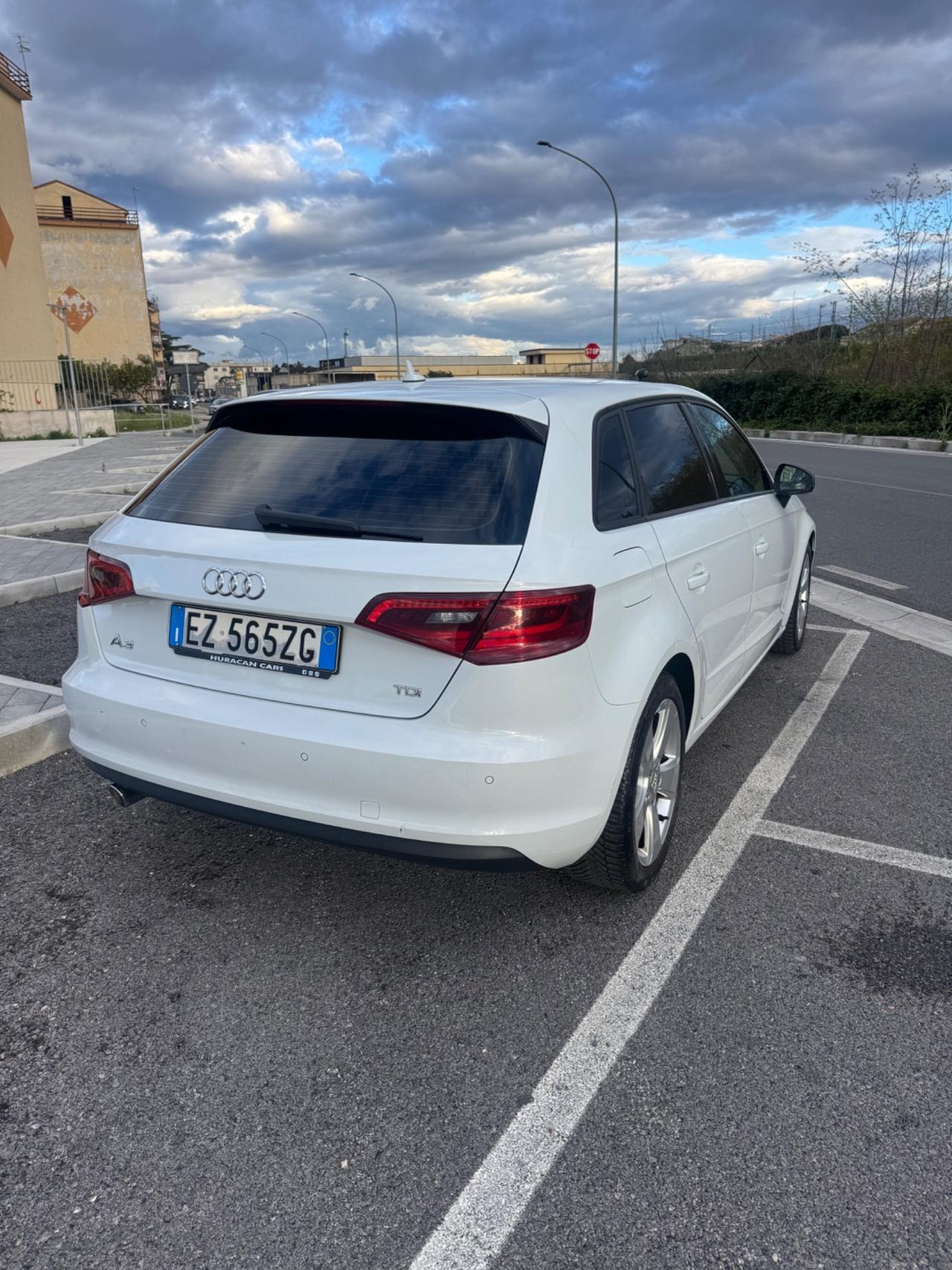 Audi A3 1.6 TDI clean diesel S tronic Ambiente