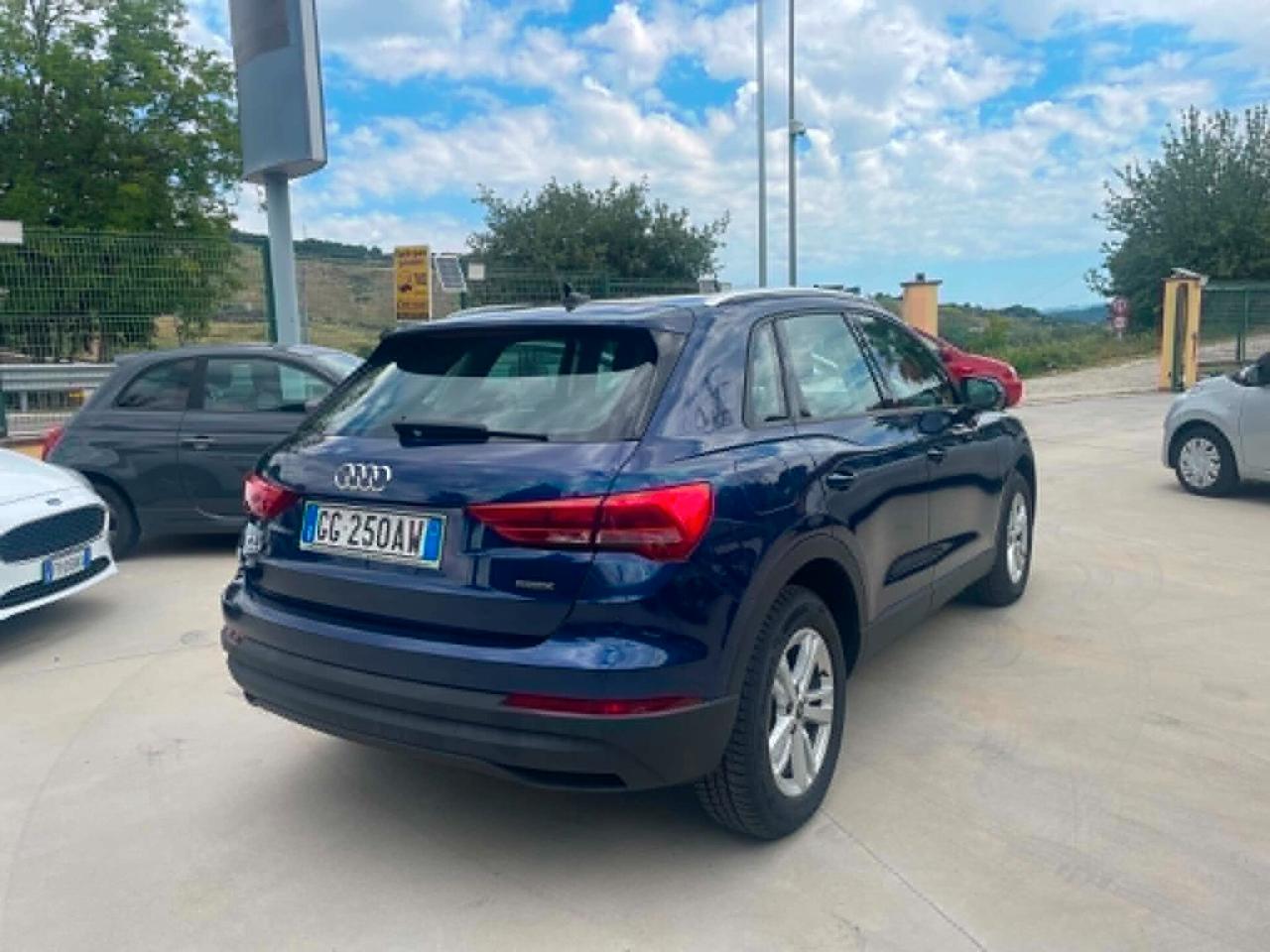 Audi Q3 35 TDI quattro S tronic