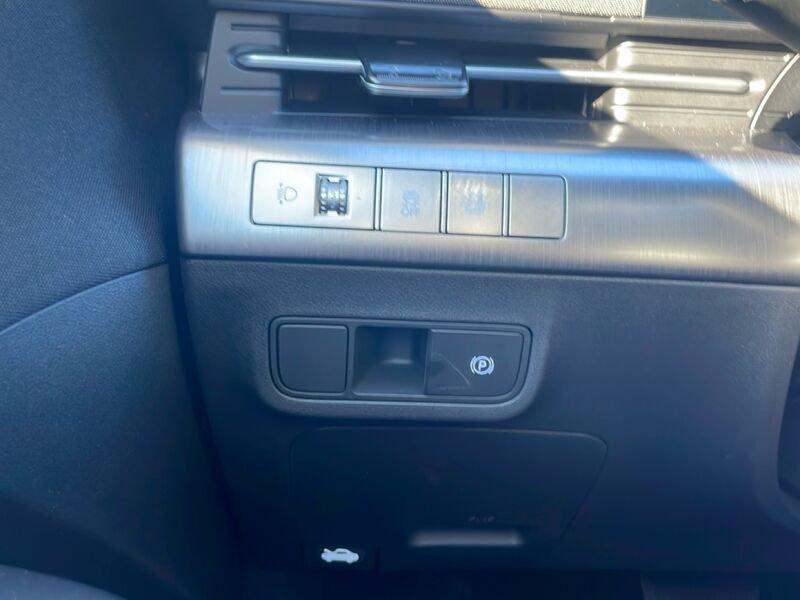 Hyundai Kona II 2023 1.6 gdi hev Business 2wd 138cv dct