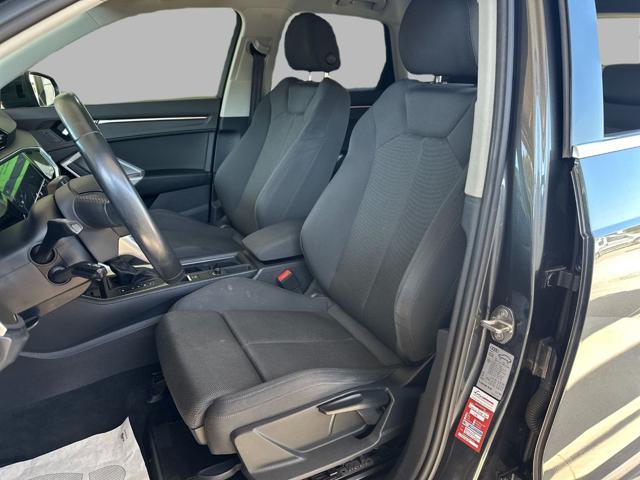 AUDI Q3 40 TFSI quattro S tronic S line edition
