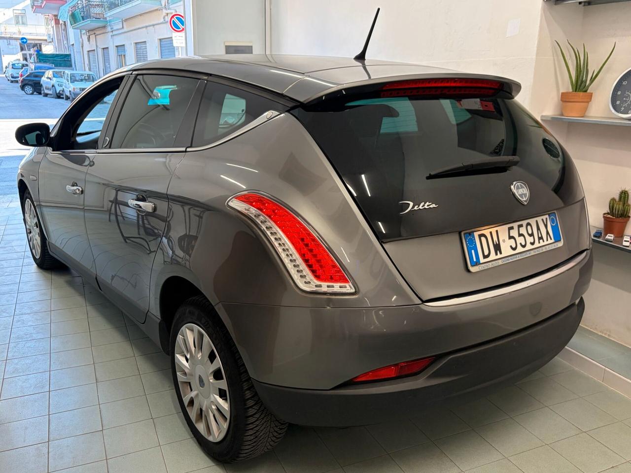Lancia Delta 1.6 Multijet 120Cv PLATINO NUOVISISMA