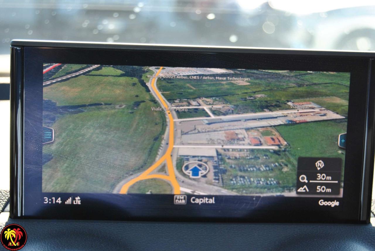 Audi Q2 35 TDI S tronic Business