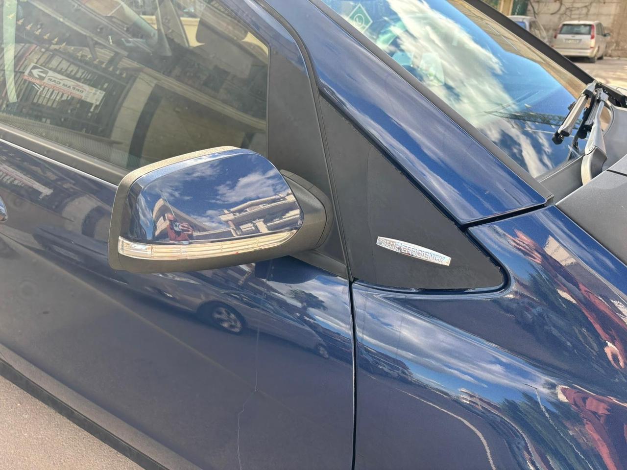 Mercedes-benz A 160 CDI BlueEFFICIENCY Avantgarde