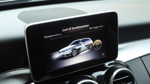 MERCEDES-BENZ C 220 d S.W. Auto Sport