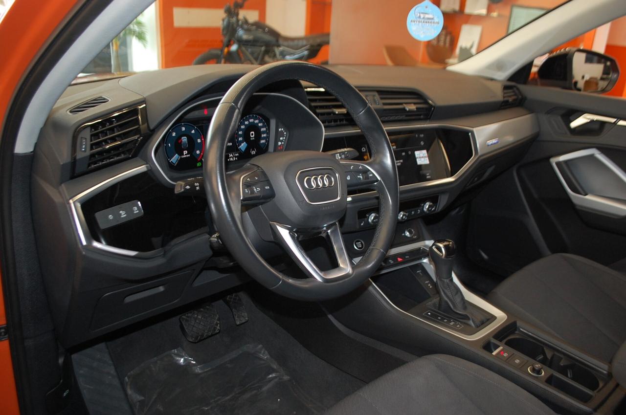 Audi Q3 Sportback 35 2.0 tdi 150CV S line edition quattro