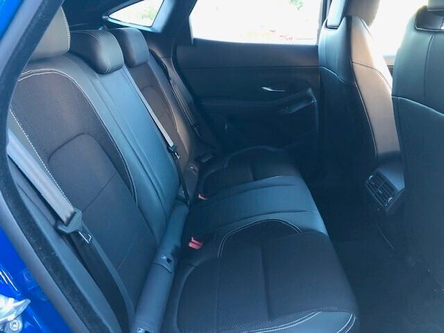 Jaguar E-Pace 2.0D 180 CV AWD R-Dynamic S