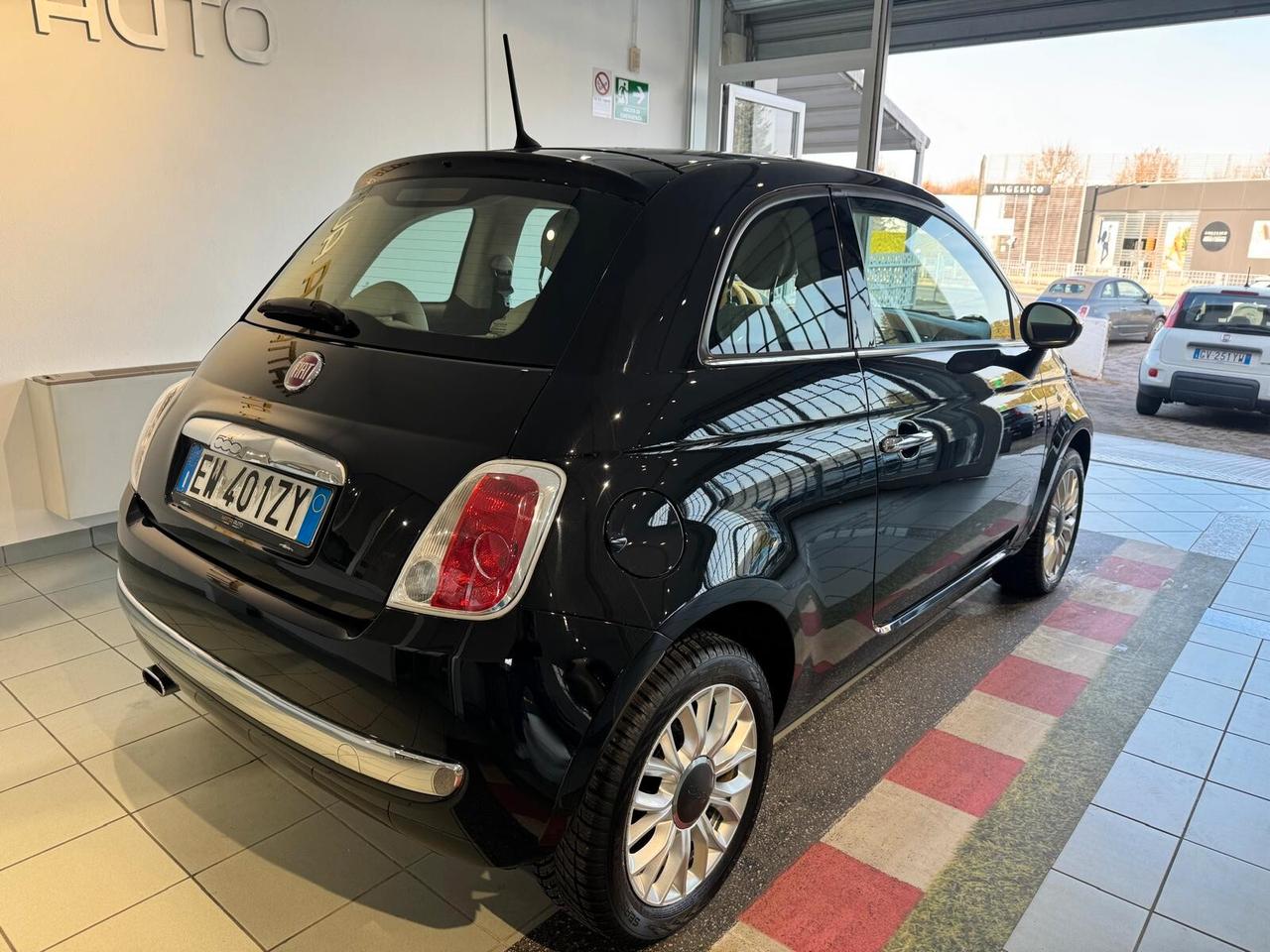 Fiat 500 1.2 Lounge AUTOMATICA!