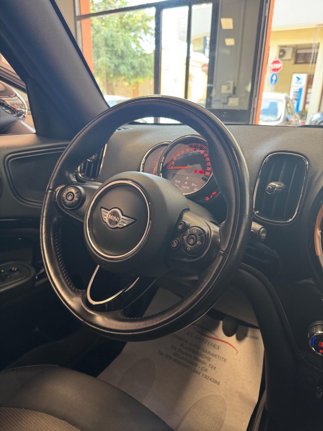 Mini Cooper Countryman 1.5 116 Cv One D Neopatentati