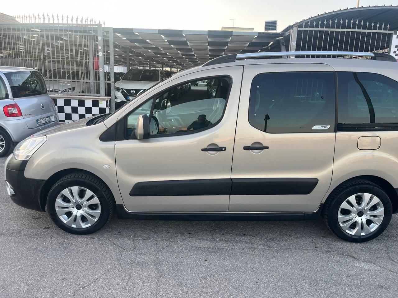 Citroen Berlingo 1.6 HDi XTR Theatre Unipro 2012