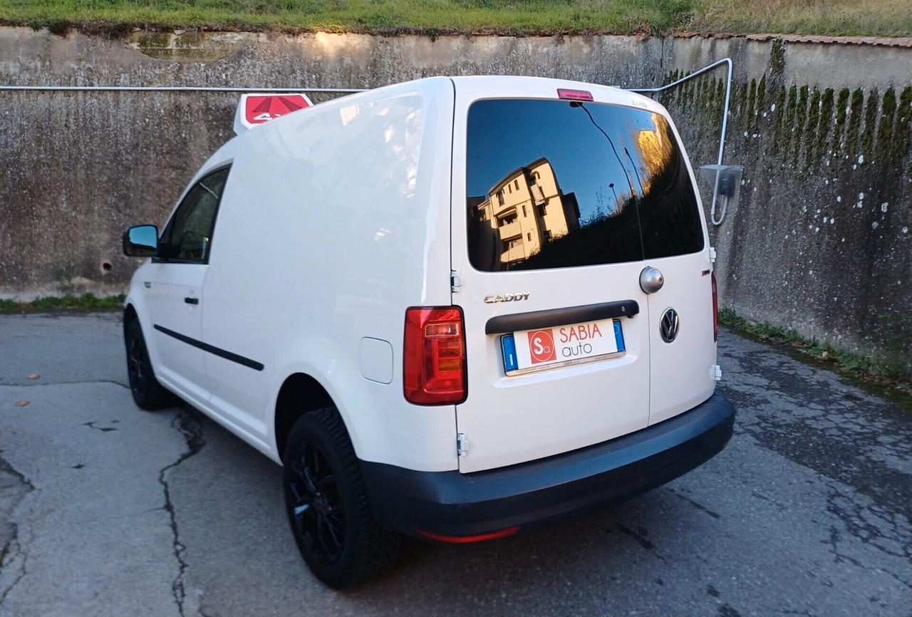 VOLKSWAGEN CADDY 2.0 TDI 122cv 4 MOTION "ALLESTITO