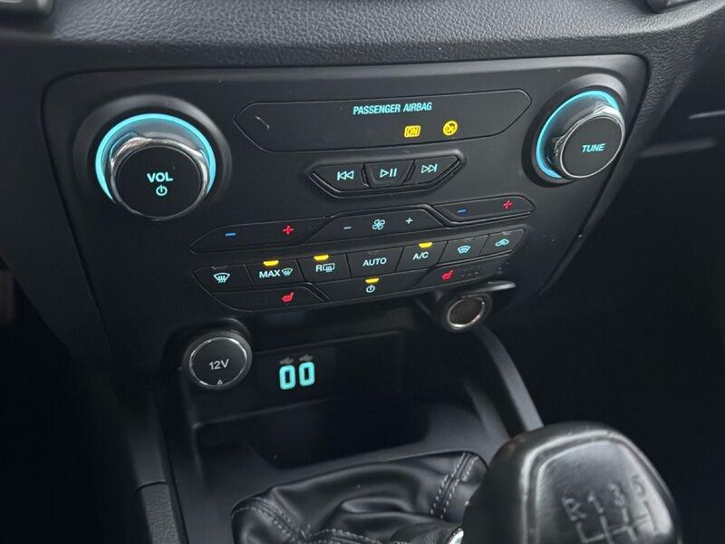 Ford Ranger 4X4 PIKCUP DOPPEL CABINE, 2.0TDCI, LIMITED, Gancio TRAINO