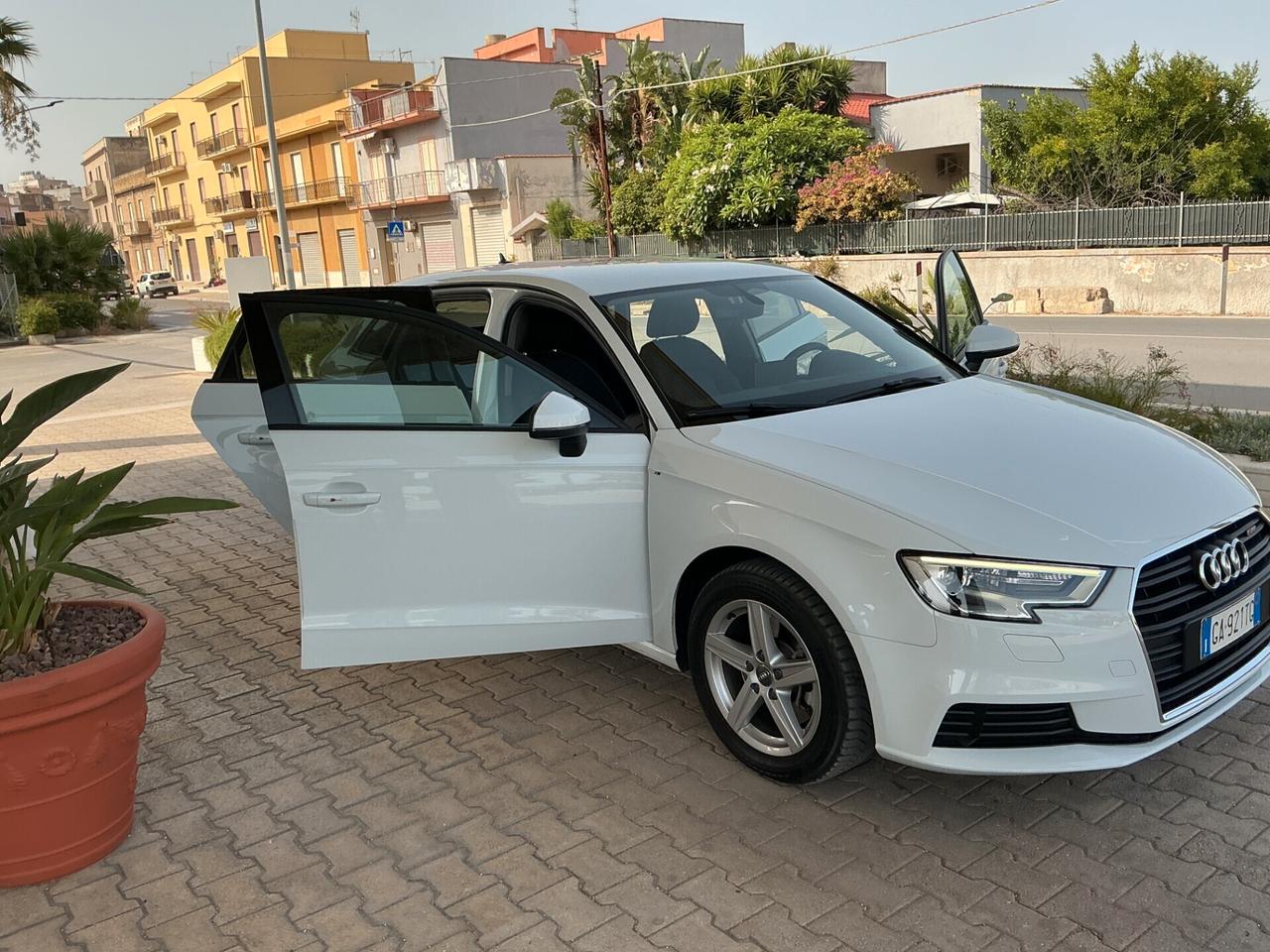 Audi A3 SPB 35 TDI S tronic Design