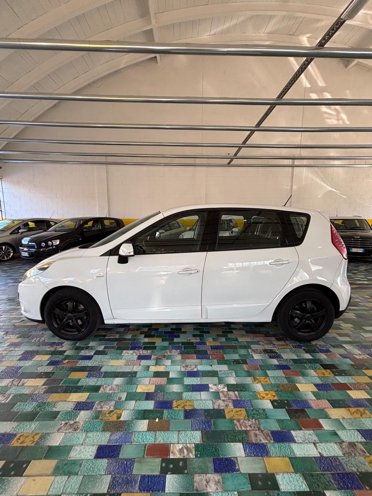 Renault Scénic X-Mod 1.5 dCi 110CV Luxe