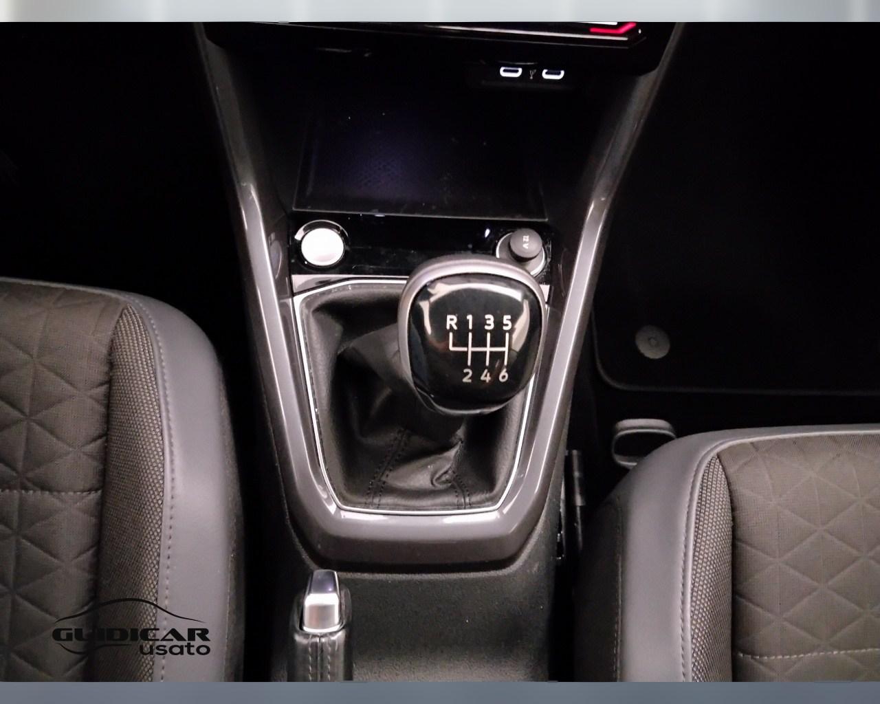 VOLKSWAGEN T-Cross 2019 - T-Cross 1.0 tsi Advanced 110cv